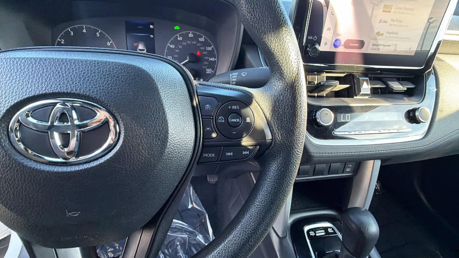 Thumbnail: 2024 Toyota Corolla Cross - 20