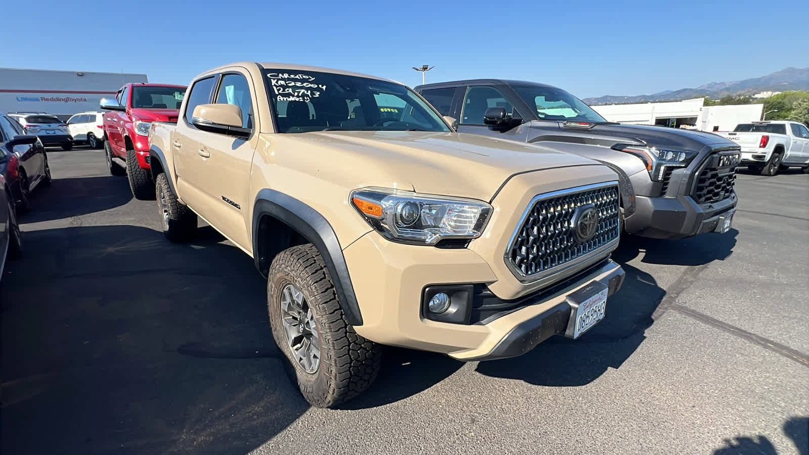 2019 Toyota Tacoma TRD photo 2