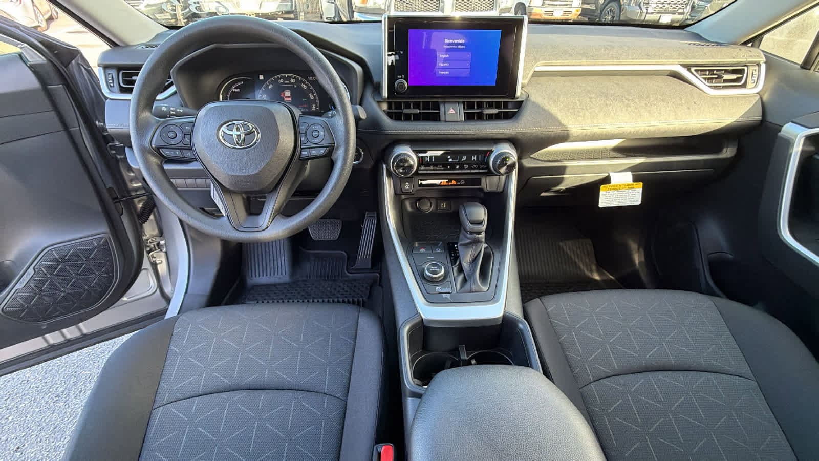 Thumbnail: 2025 Toyota RAV4 - 26