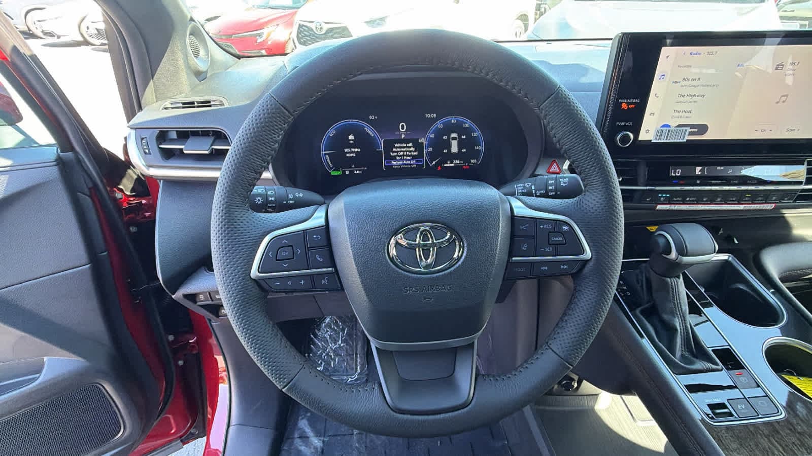 Thumbnail: 2026 Toyota Sienna - 18