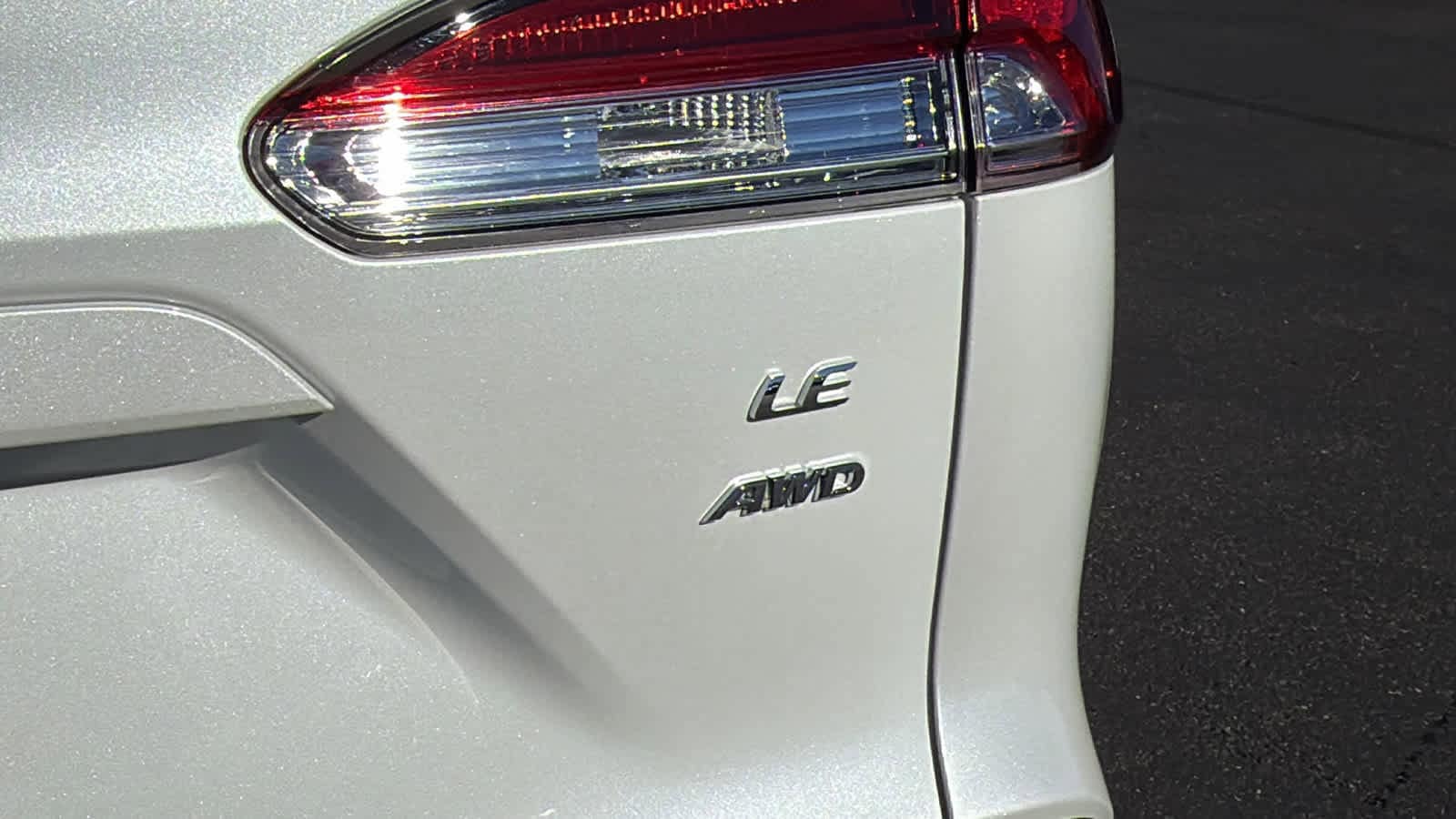 Thumbnail: 2025 Toyota Corolla Cross - 28