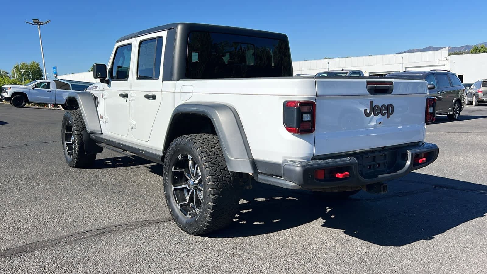 Thumbnail: 2020 Jeep Gladiator - 7