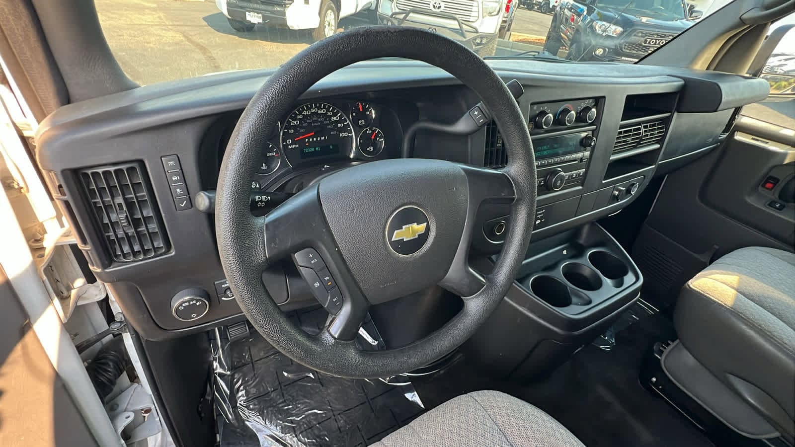 Thumbnail: 2013 Chevrolet Express - 10
