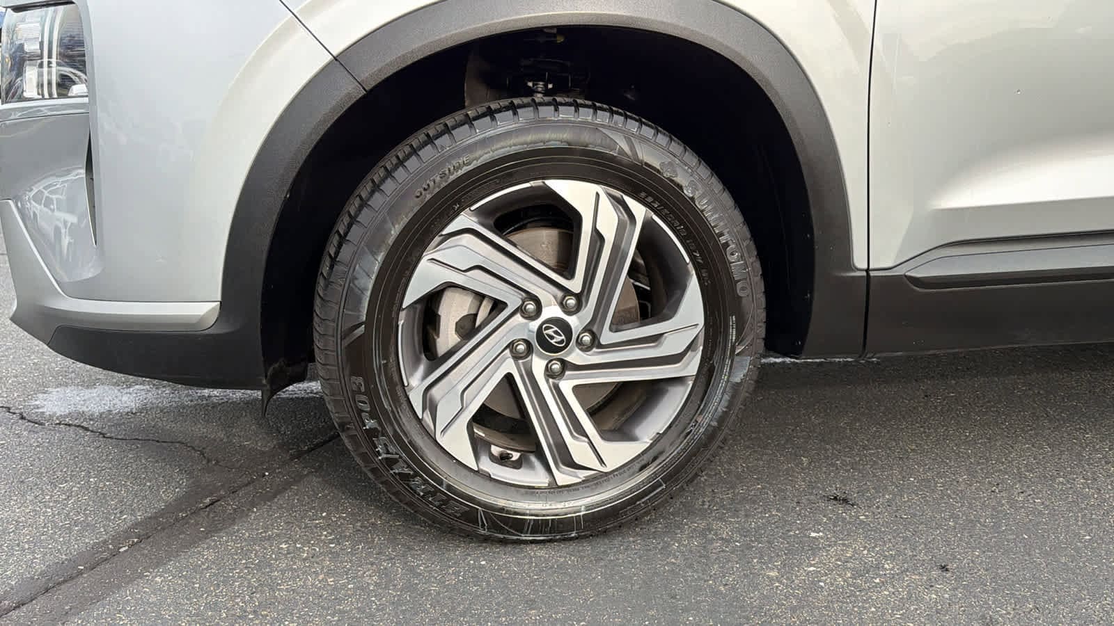 Thumbnail: 2023 Hyundai Santa Fe - 8