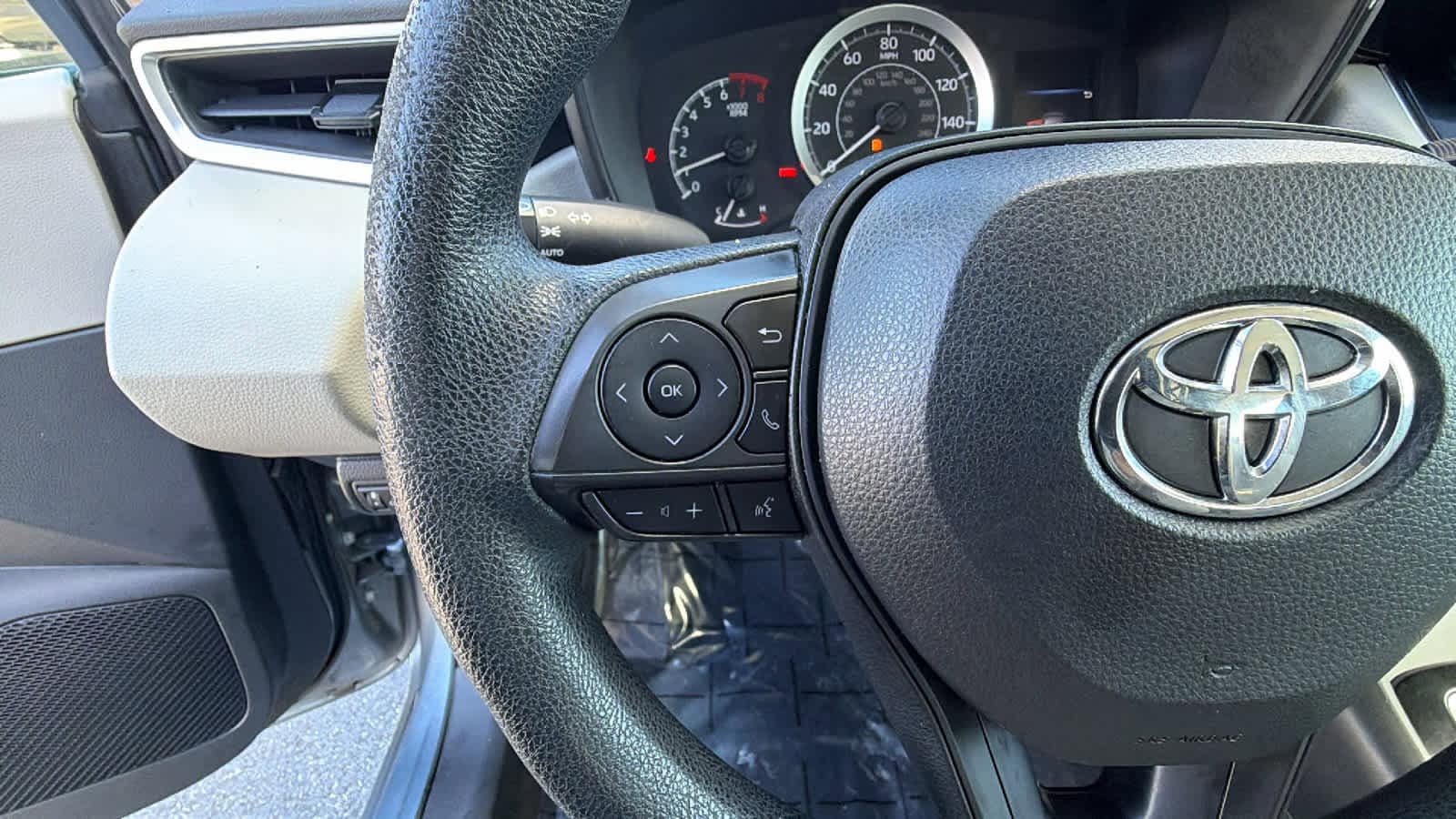 Thumbnail: 2020 Toyota Corolla - 19