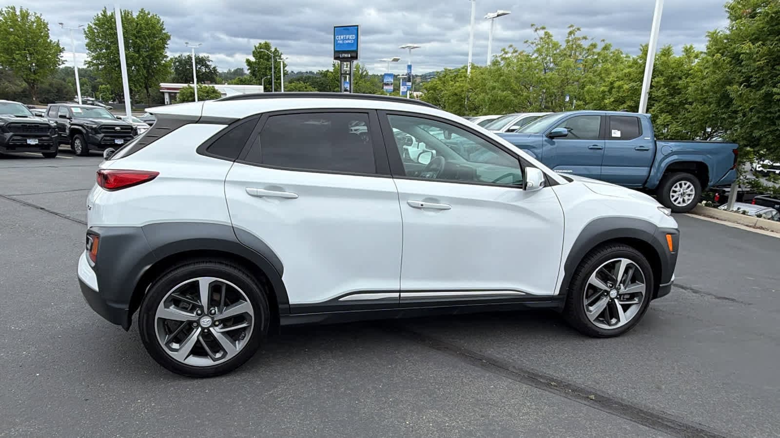 Thumbnail: 2020 Hyundai Kona - 3