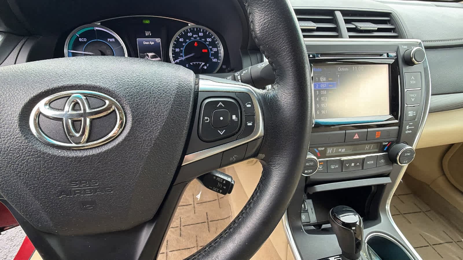 Thumbnail: 2015 Toyota Camry - 20