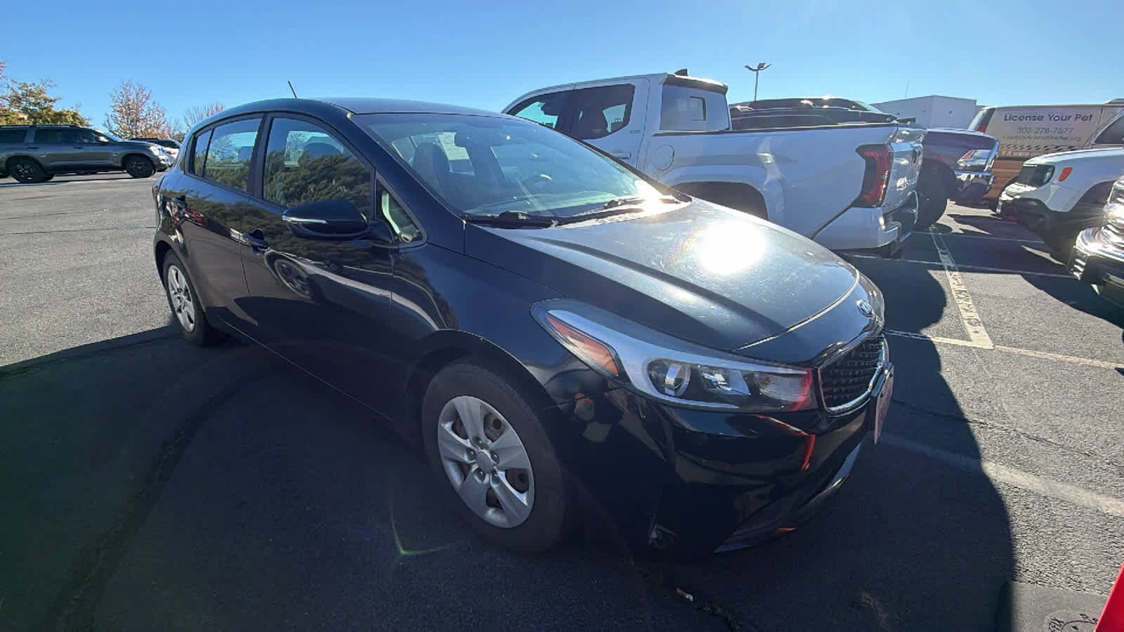 2017 Kia Forte LX photo 2