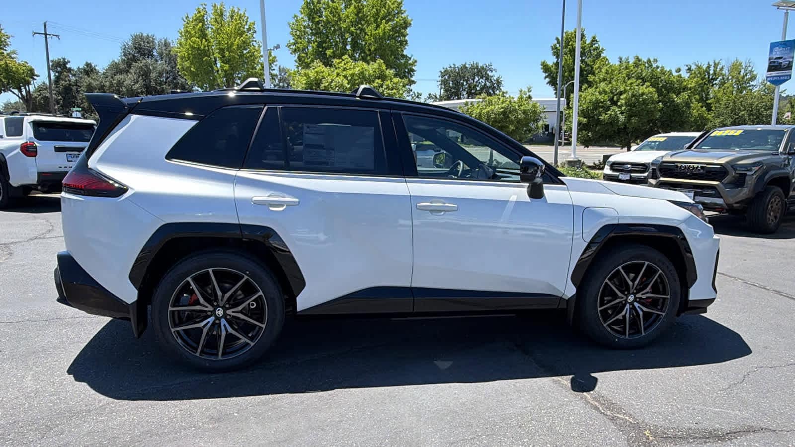 Thumbnail: 2026 Toyota RAV4 - 4