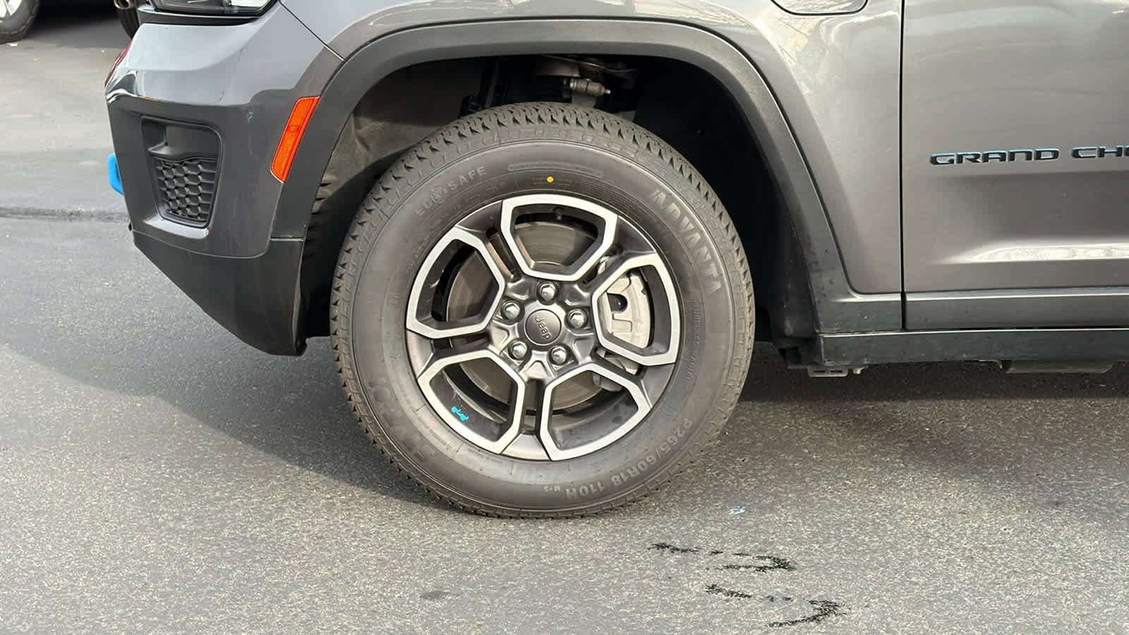 Thumbnail: 2022 Jeep Grand Cherokee - 9