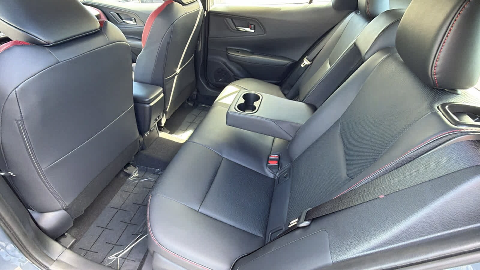2026 Toyota Prius Plug-in Hybrid XSE Premium - Photo 23