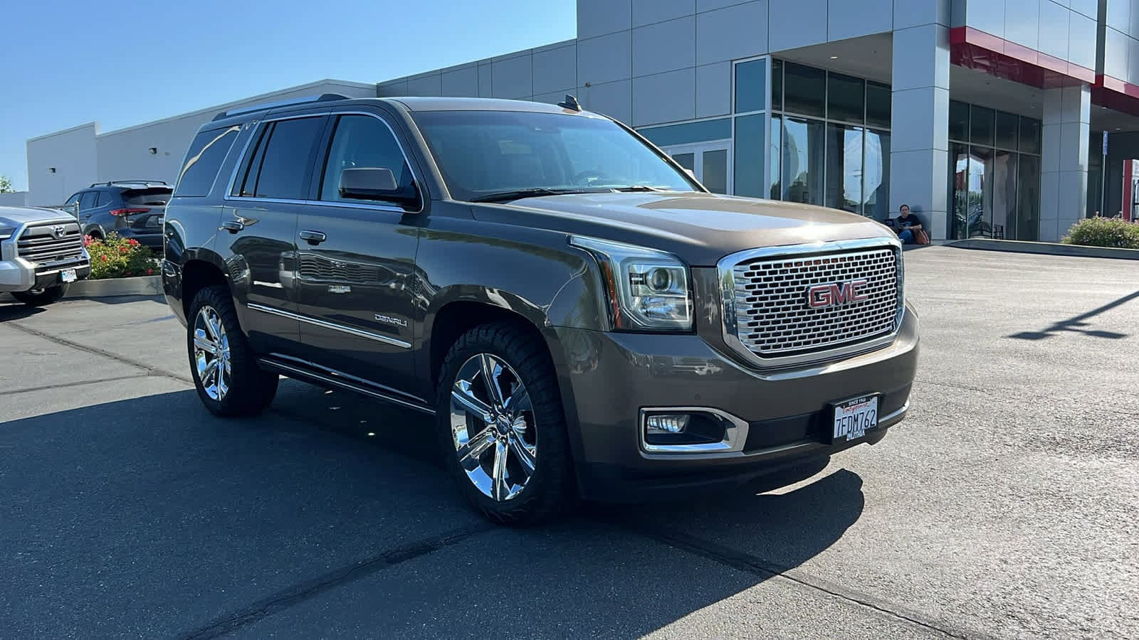 Thumbnail: 2016 GMC Yukon - 3