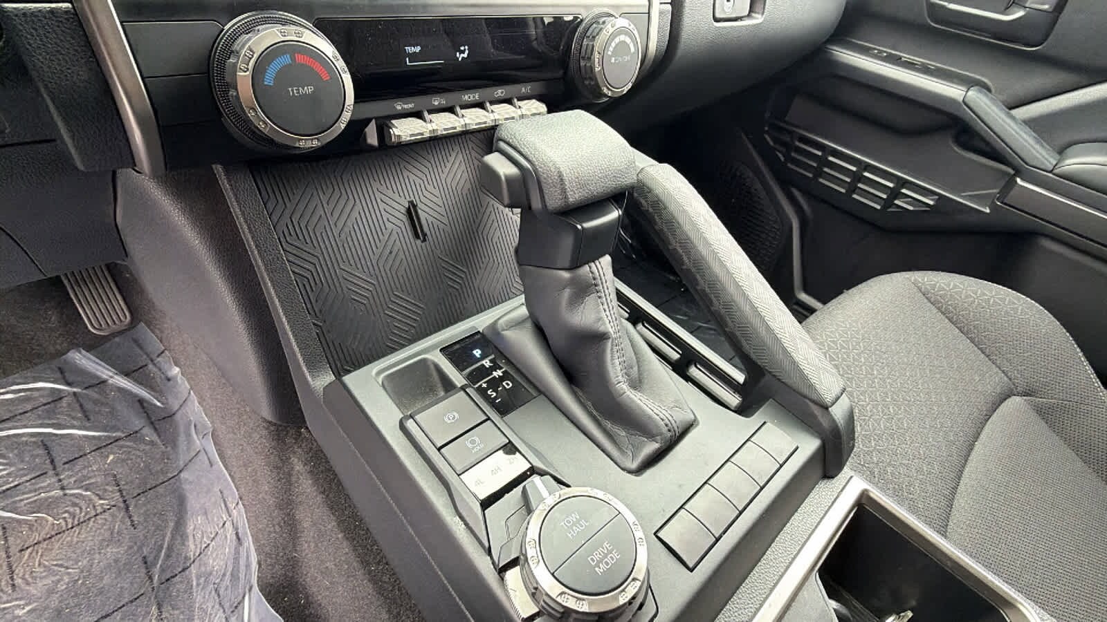 Thumbnail: 2025 Toyota 4Runner - 13