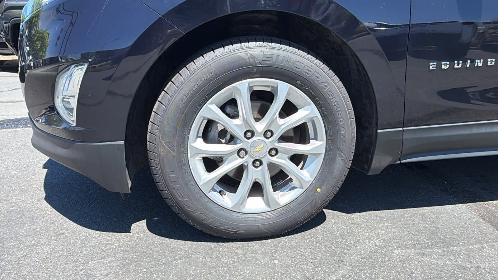 Thumbnail: 2021 Chevrolet Equinox - 8