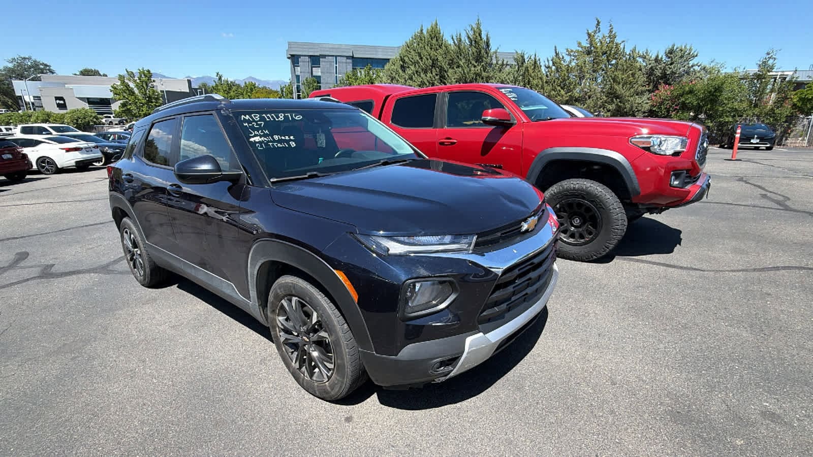 Thumbnail: 2021 Chevrolet TrailBlazer - 2