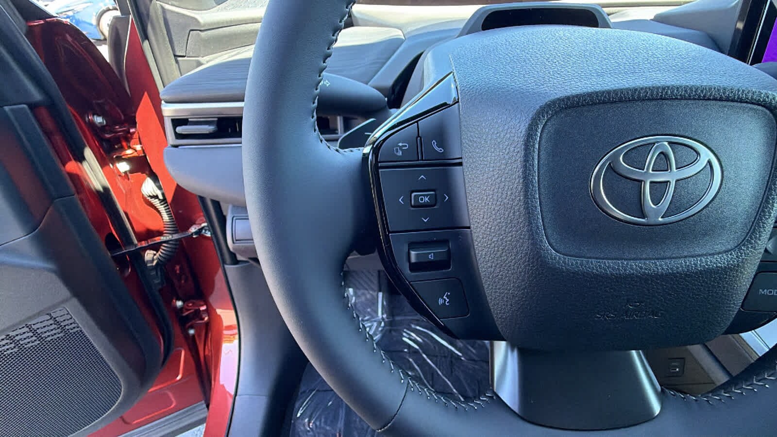2026 Toyota C-HR XSE - Photo 19