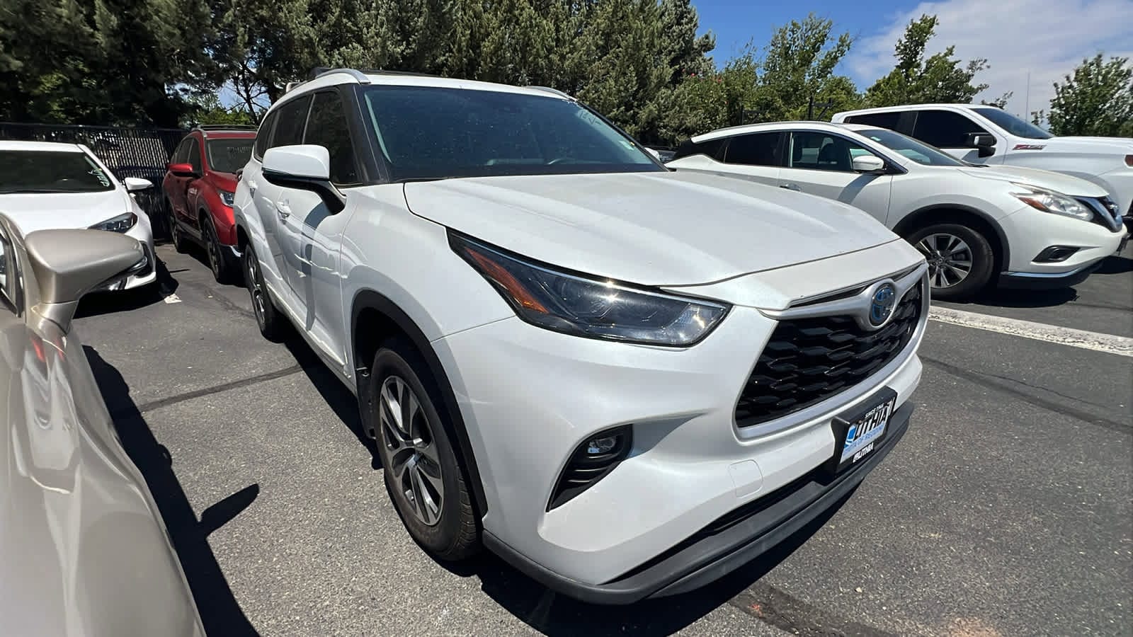 Thumbnail: 2022 Toyota Highlander - 2