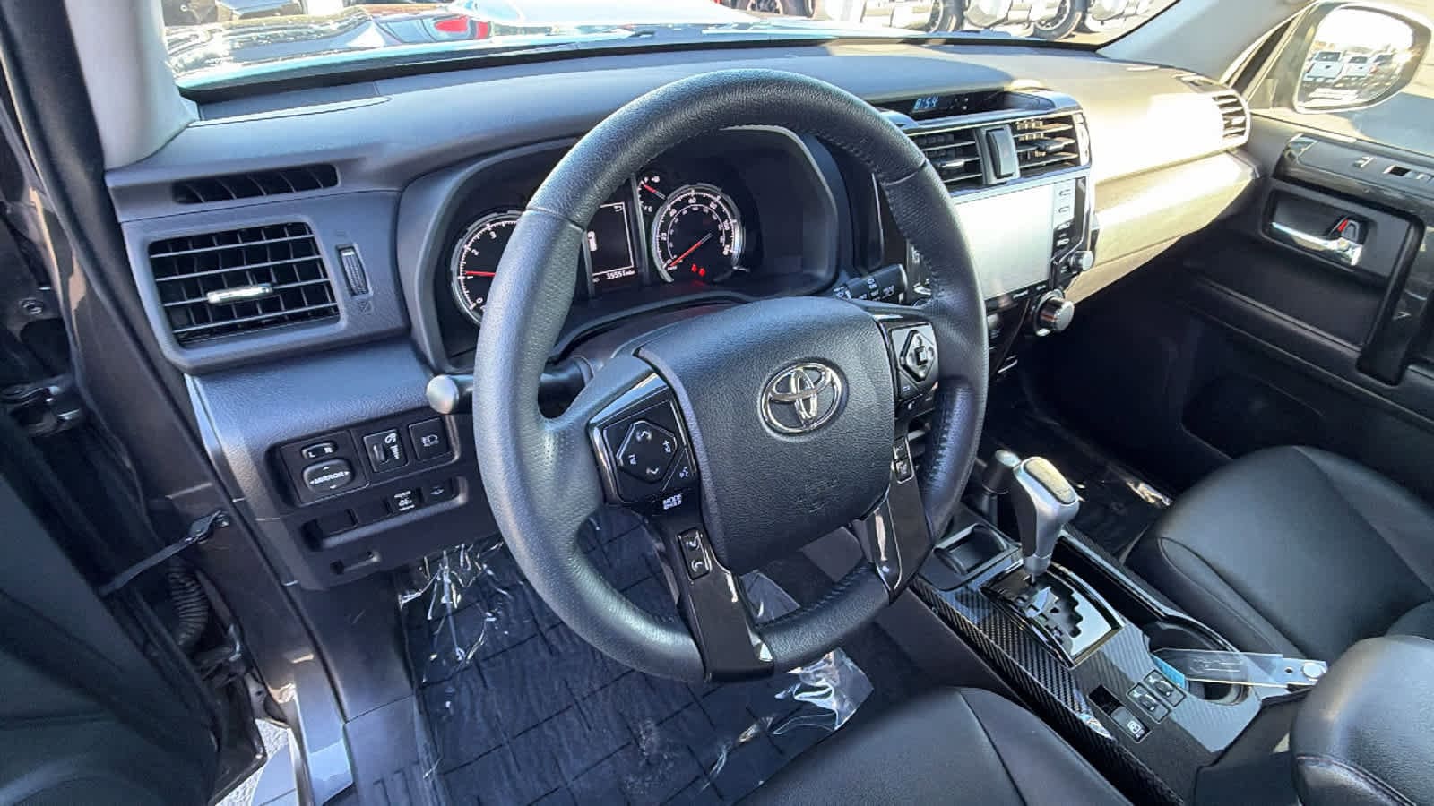 Thumbnail: 2022 Toyota 4Runner - 10