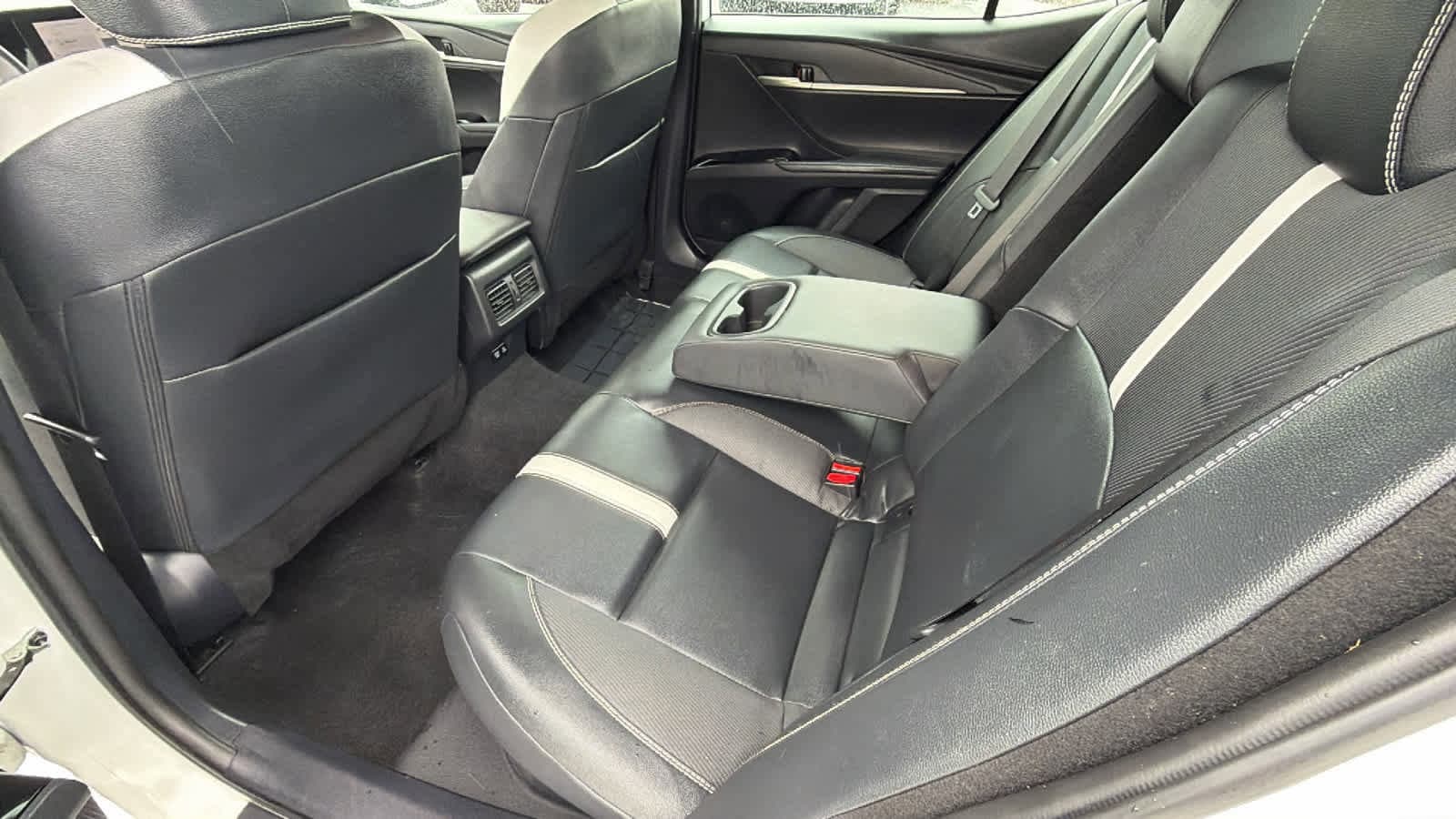 Thumbnail: 2025 Toyota Camry - 24