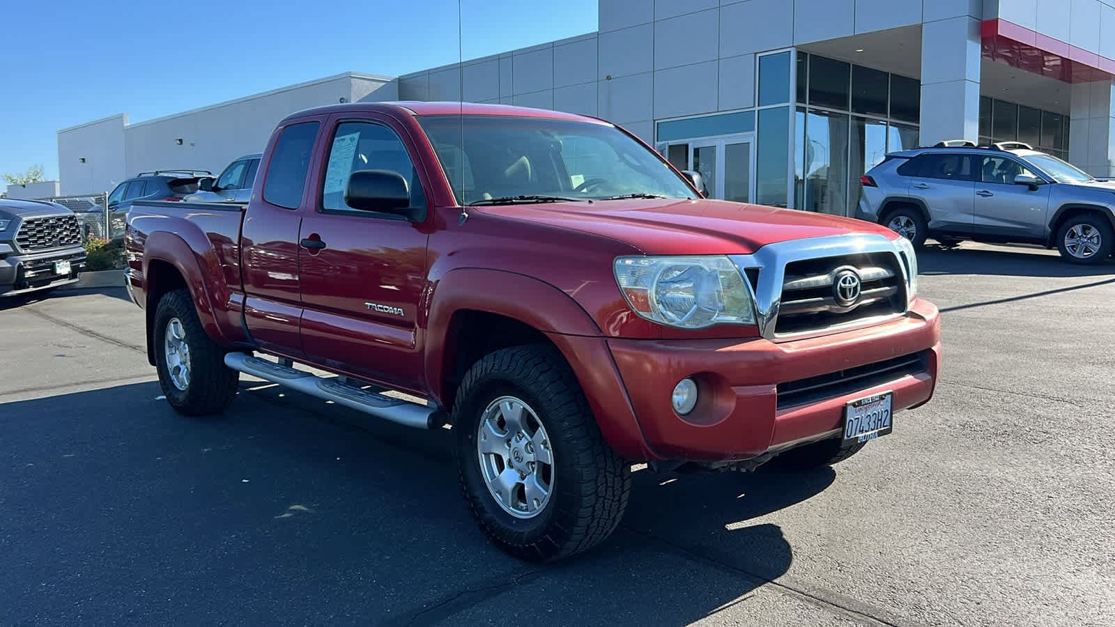 Thumbnail: 2006 Toyota Tacoma - 3