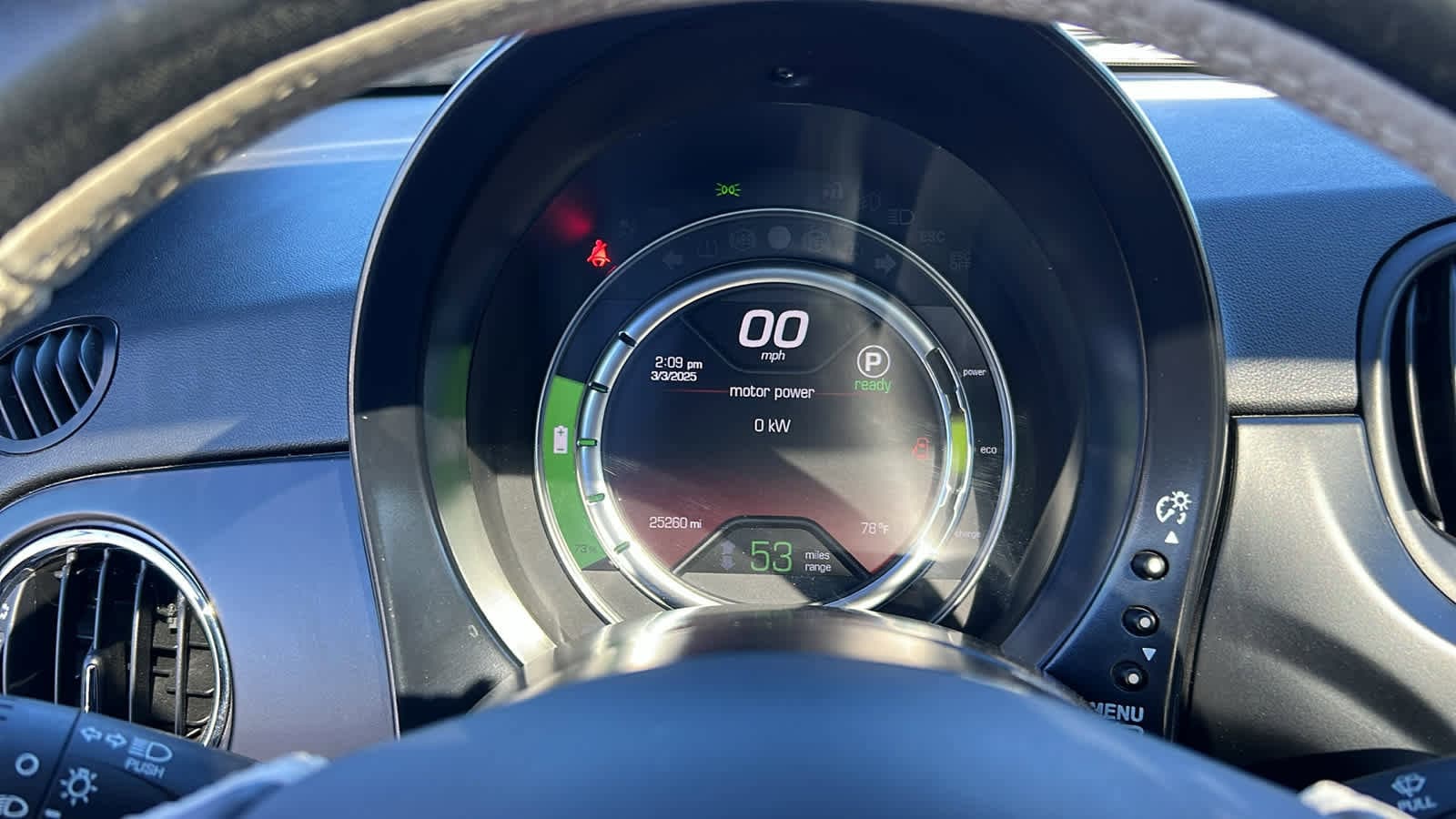2019 Fiat 500e  18