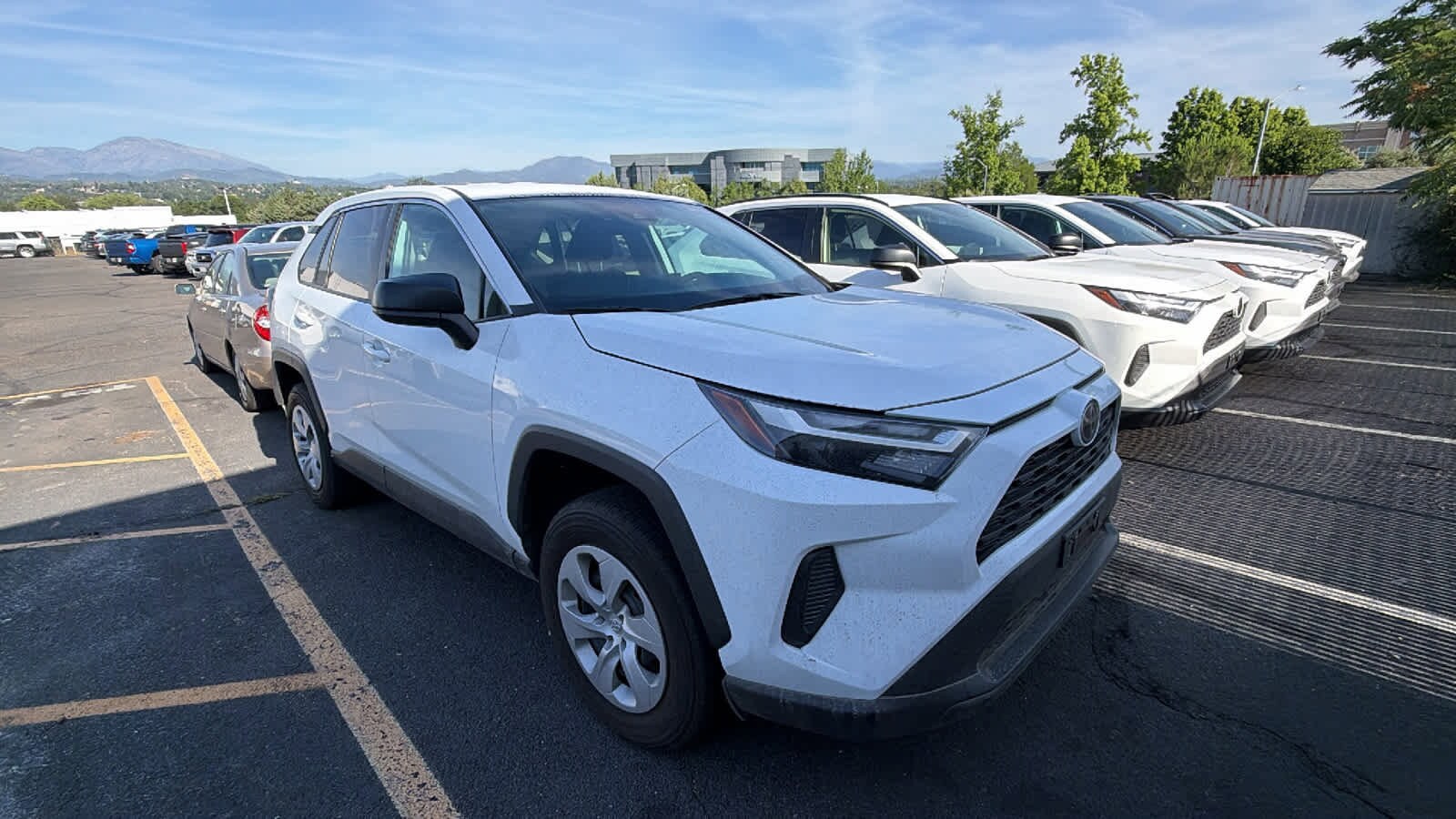 Thumbnail: 2025 Toyota RAV4 - 2