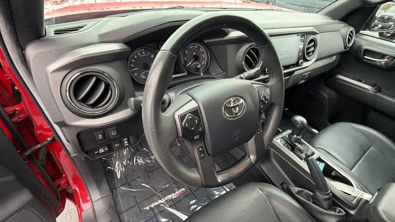 Thumbnail: 2023 Toyota Tacoma - 10