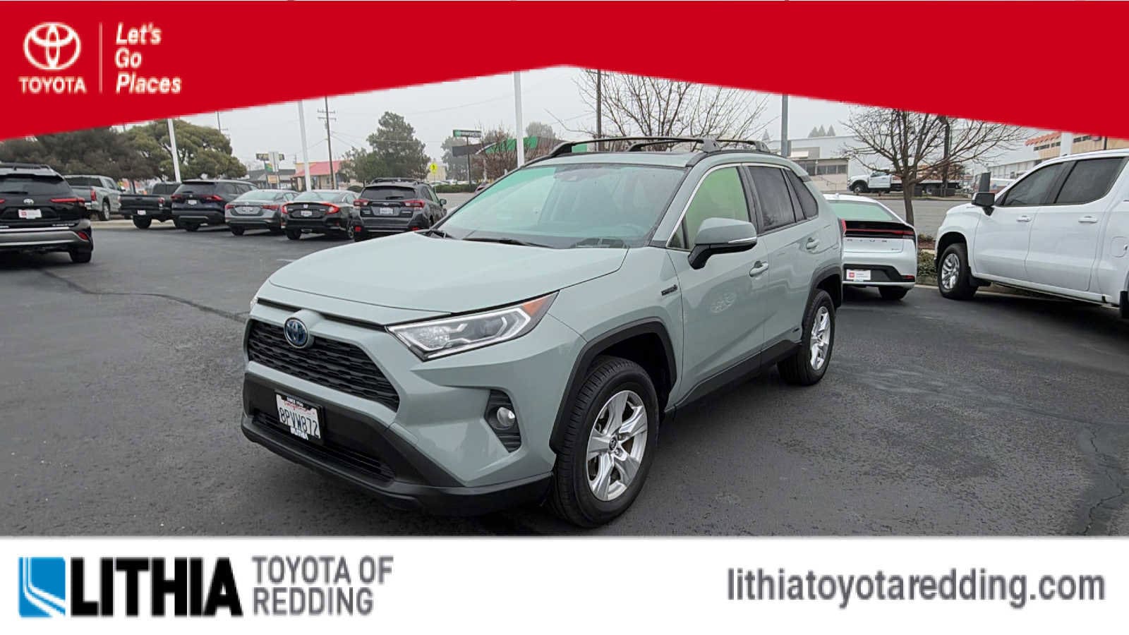 2020 Toyota RAV4 XLE's photo