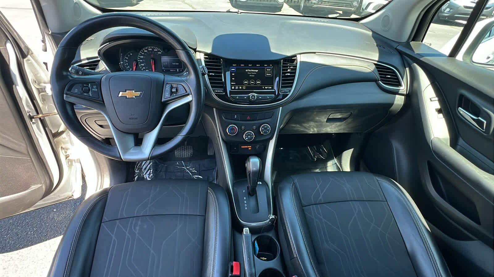 Thumbnail: 2019 Chevrolet Trax - 26