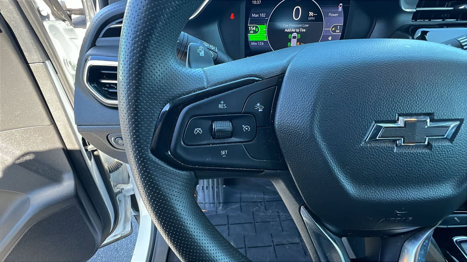 Thumbnail: 2022 Chevrolet Bolt EUV - 19