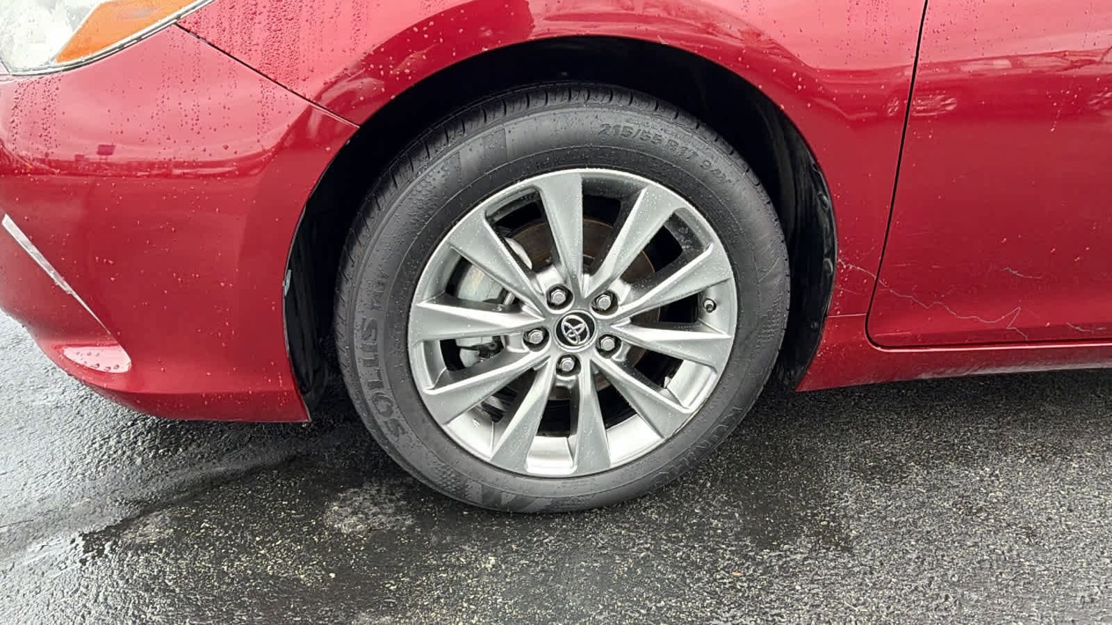 Thumbnail: 2015 Toyota Camry - 9