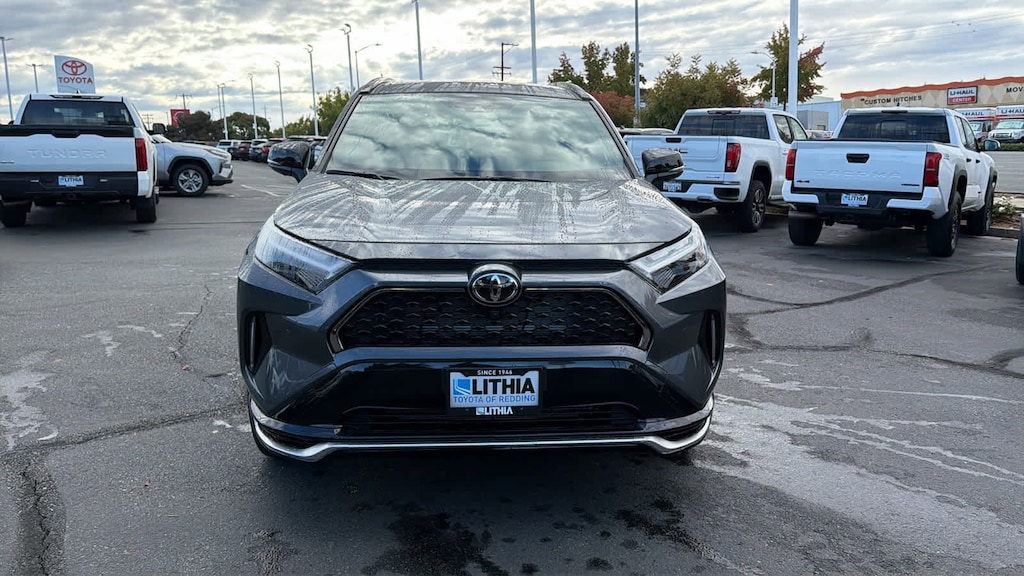 New 2025 Toyota RAV4 Plug-in Hybrid XSE PLUG-IN HYBRID