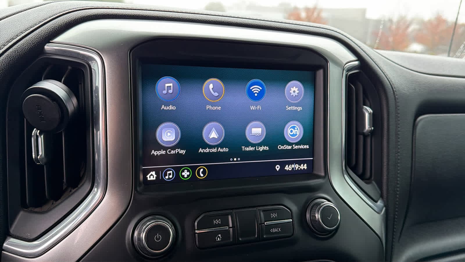 Thumbnail: 2020 Chevrolet Silverado 1500 - 15