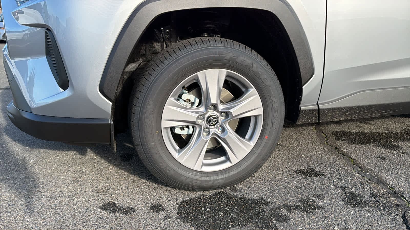 Thumbnail: 2025 Toyota RAV4 - 9