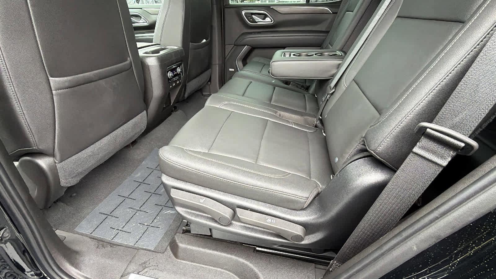 Thumbnail: 2021 Chevrolet Tahoe - 24