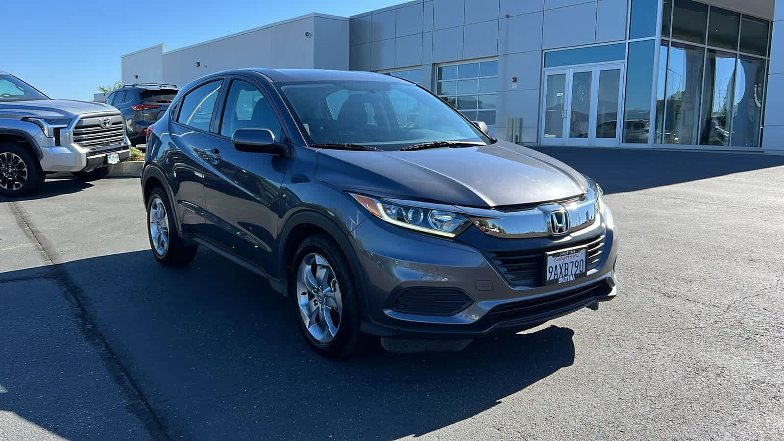 Thumbnail: 2022 Honda HR-V - 3