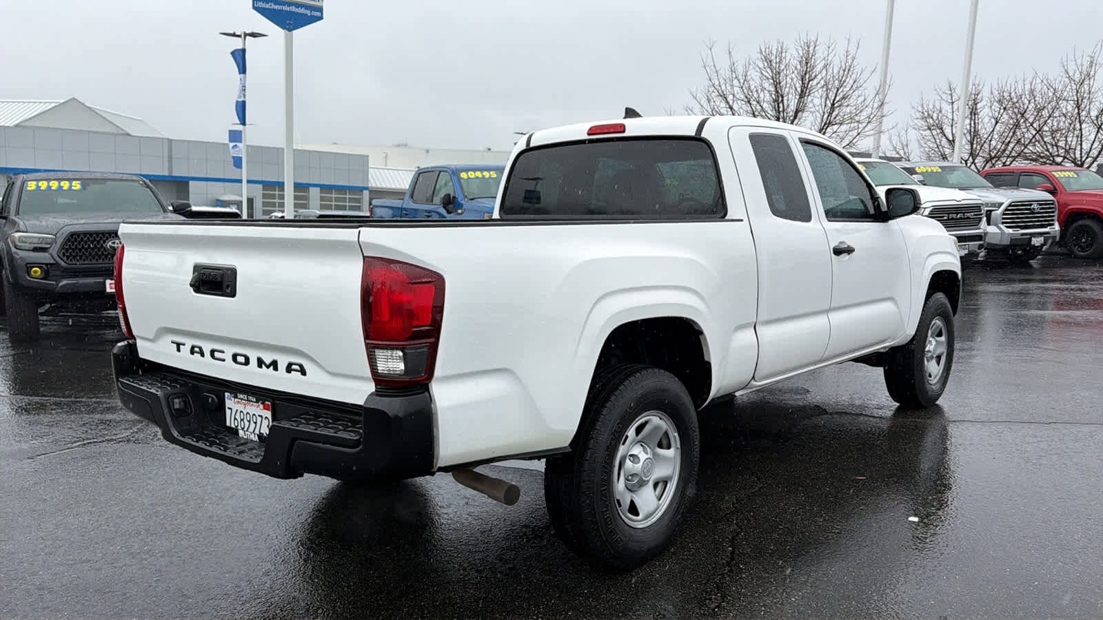 Thumbnail: 2018 Toyota Tacoma - 5