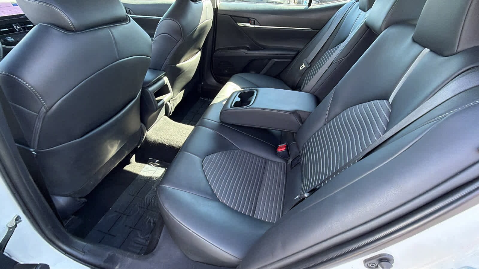 Thumbnail: 2024 Toyota Camry - 24