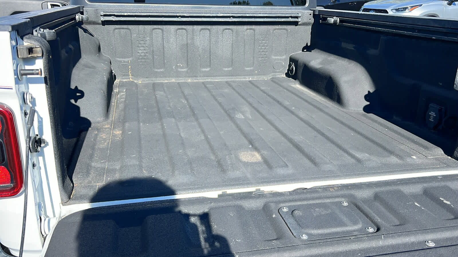 Thumbnail: 2020 Jeep Gladiator - 27