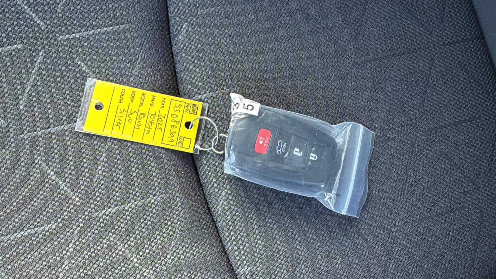 Thumbnail: 2025 Toyota RAV4 - 29