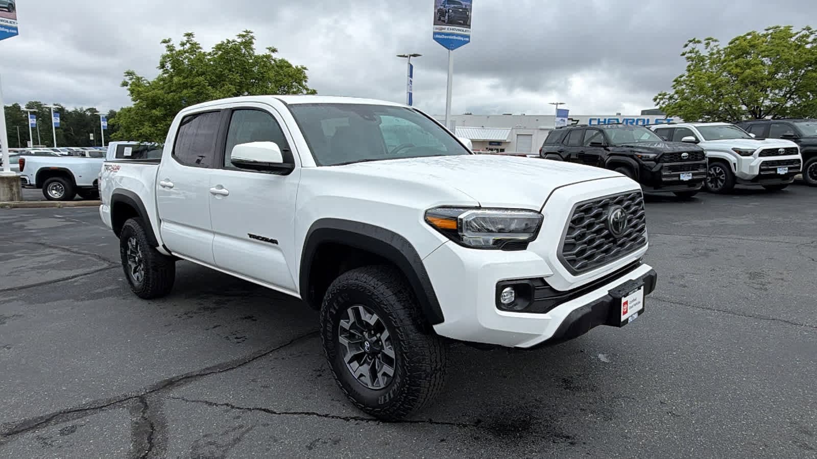 Thumbnail: 2023 Toyota Tacoma - 3