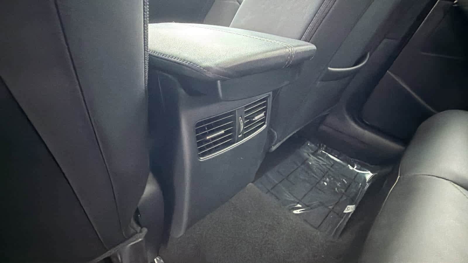 Thumbnail: 2025 Mazda CX-30 - 25