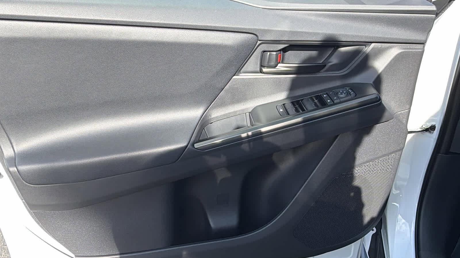 Thumbnail: 2026 Toyota bZ - 23