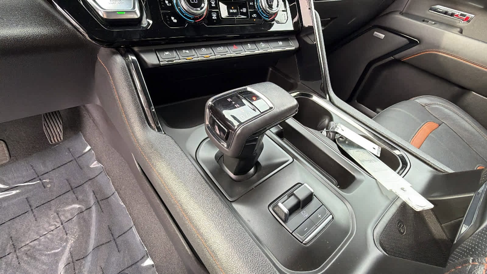 Thumbnail: 2022 GMC Sierra 1500 - 13