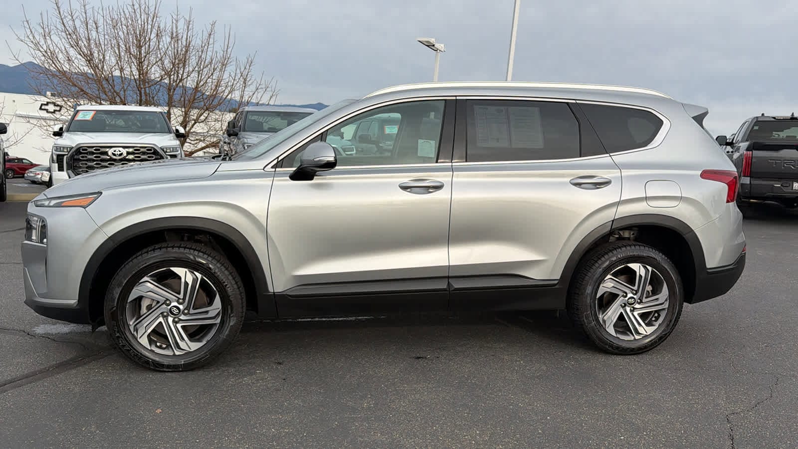 Thumbnail: 2023 Hyundai Santa Fe - 7