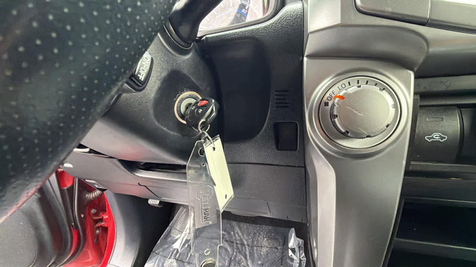 Thumbnail: 2017 Toyota 4Runner - 14