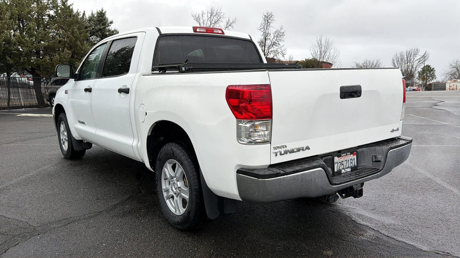 Thumbnail: 2011 Toyota Tundra - 7