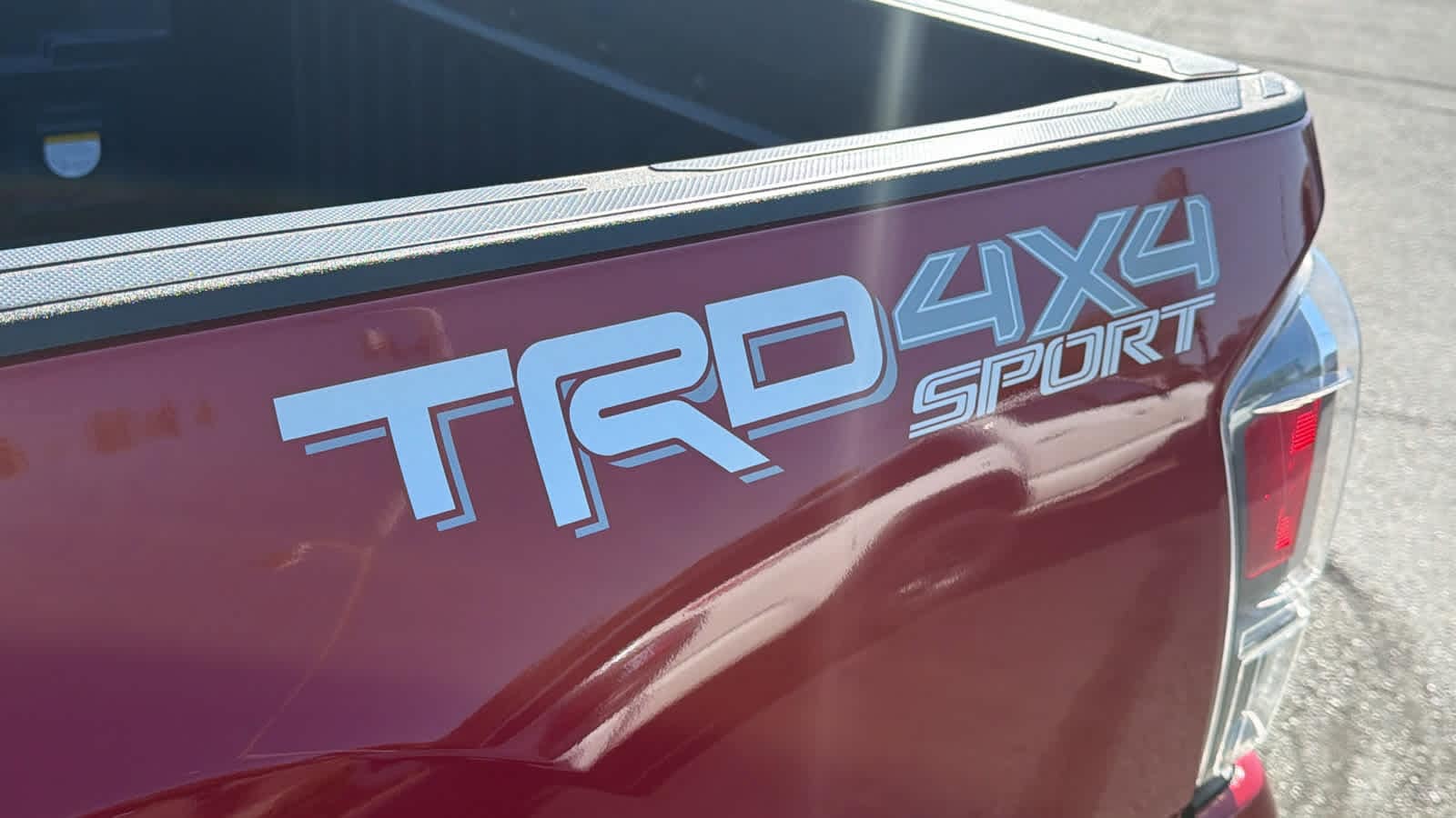 Thumbnail: 2023 Toyota Tacoma - 28