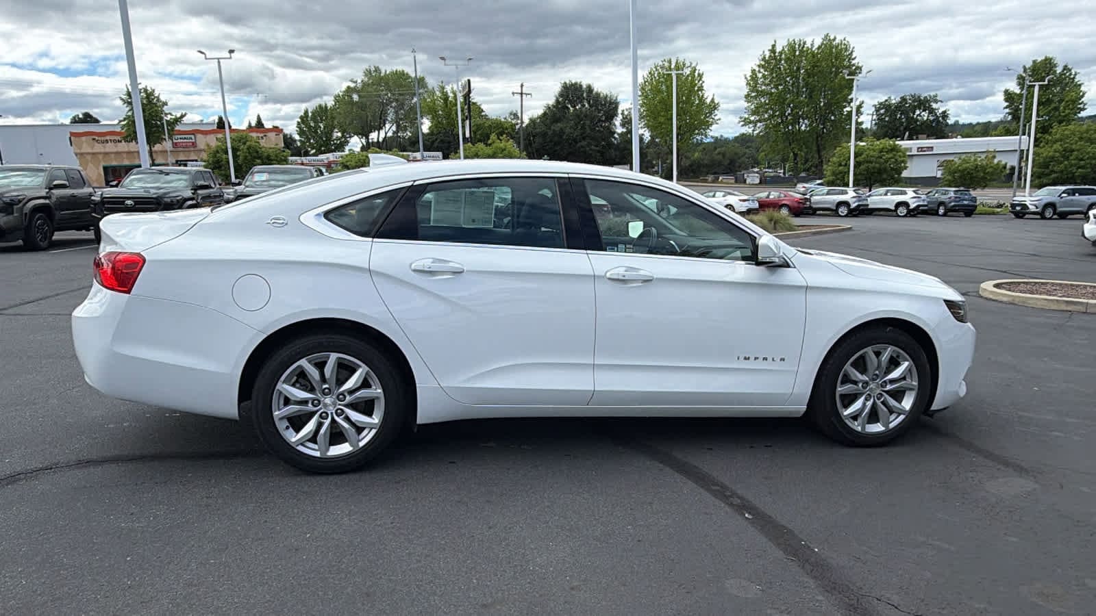 Thumbnail: 2018 Chevrolet Impala - 4
