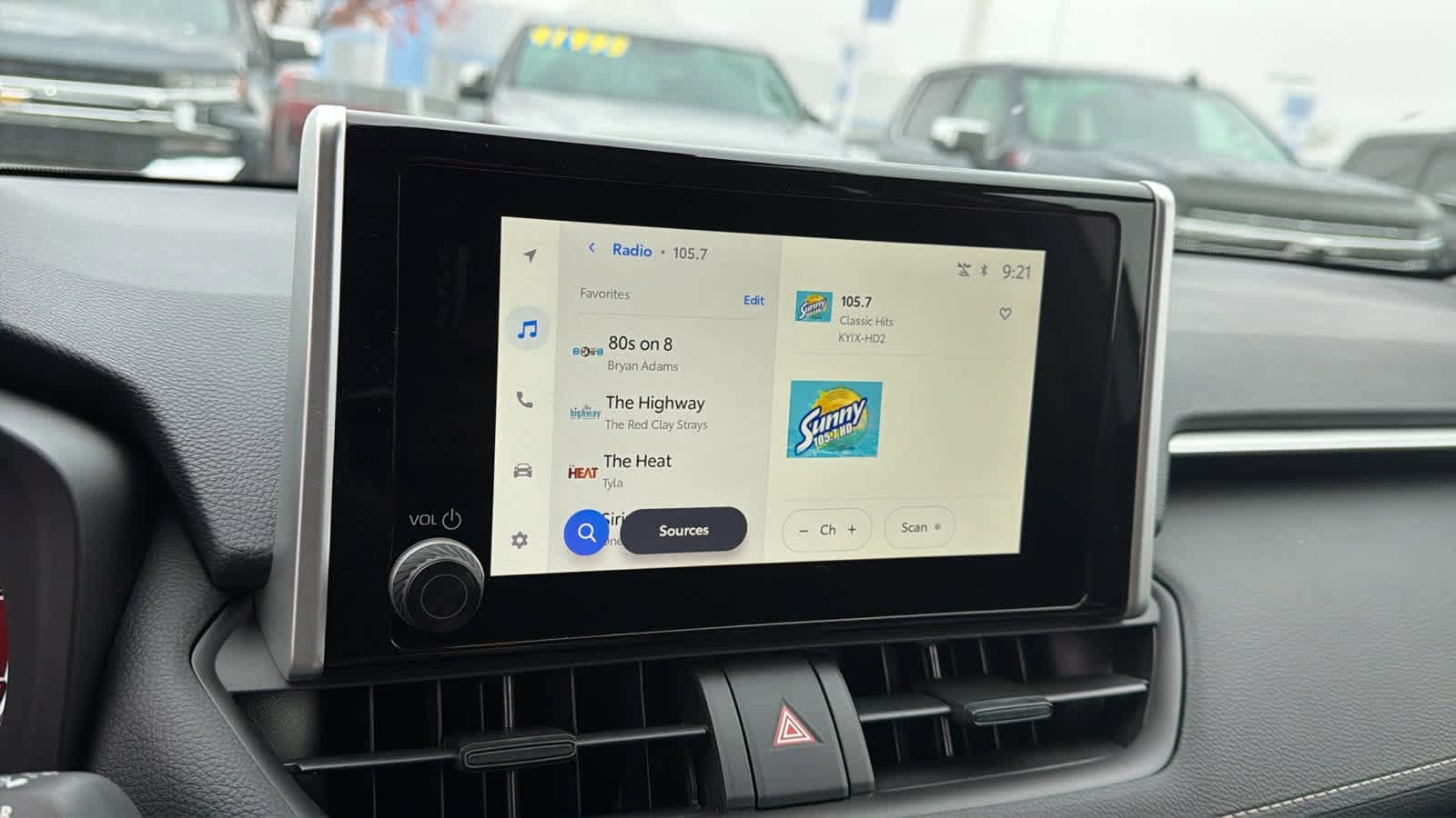 Thumbnail: 2025 Toyota RAV4 - 15